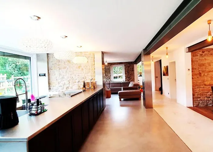 Bruce's * Niederweis